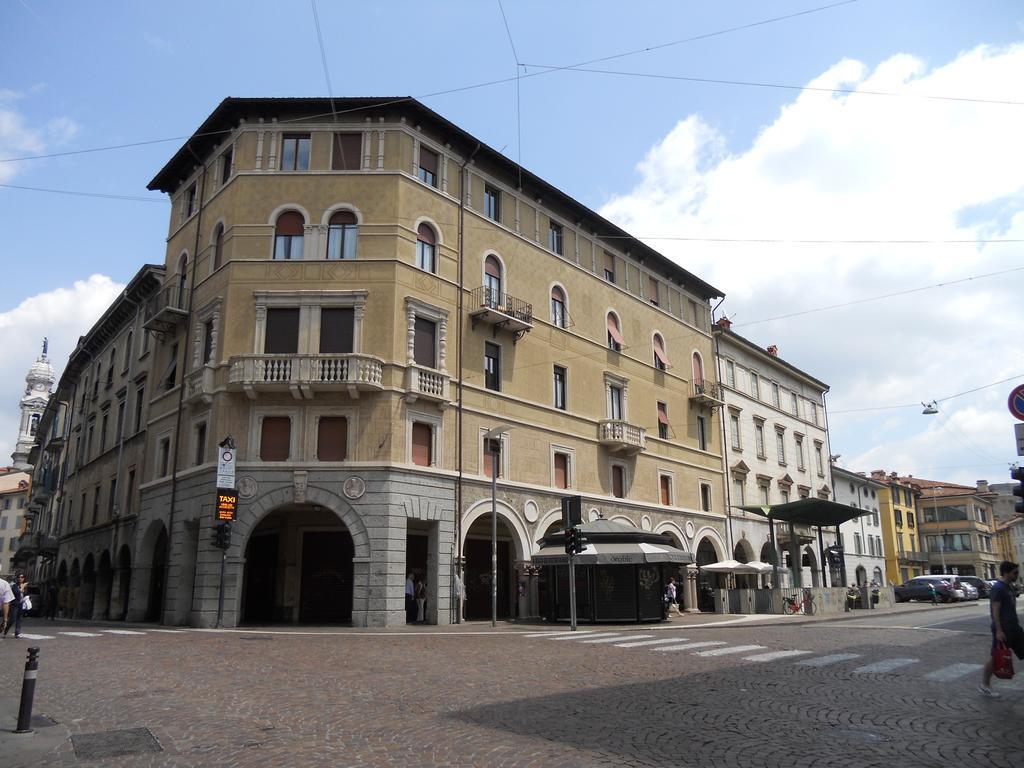 Apartment Bergamo Centro Storico Dış mekan fotoğraf